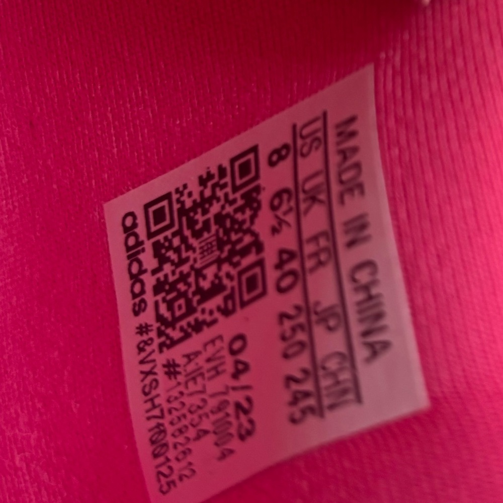 one-time used sneakers in good condition